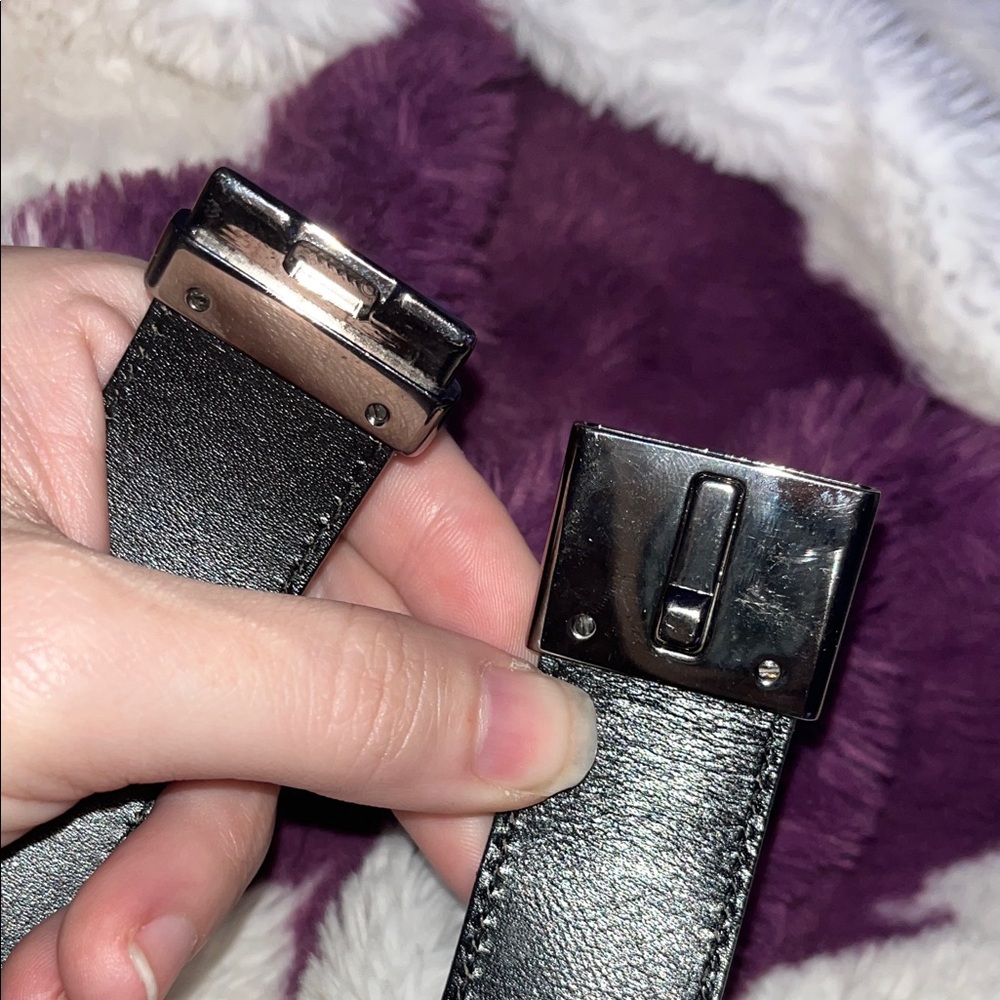 Gucci Dark Leather Belt - Picture 4 of 4